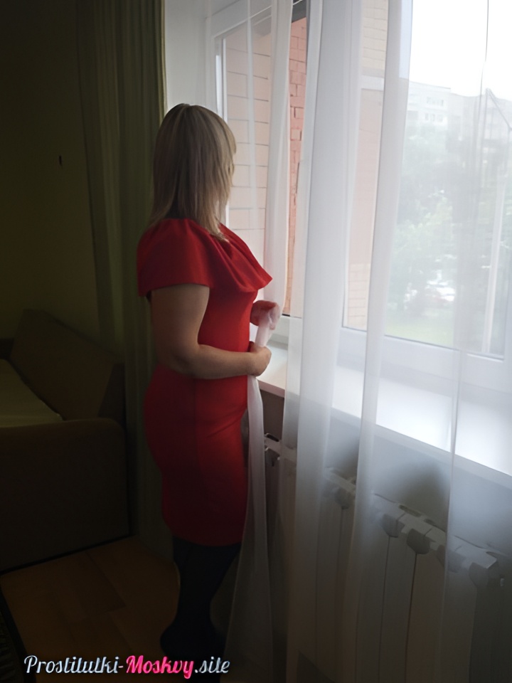 Надежда привлекальеная девушка из Лысьвы цена от 4000 руб