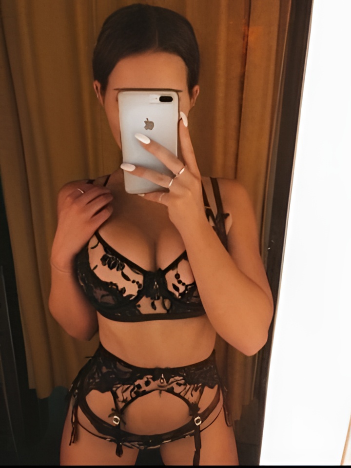 Рита привлекальеная девушка из Лысьвы цена от 4000 руб