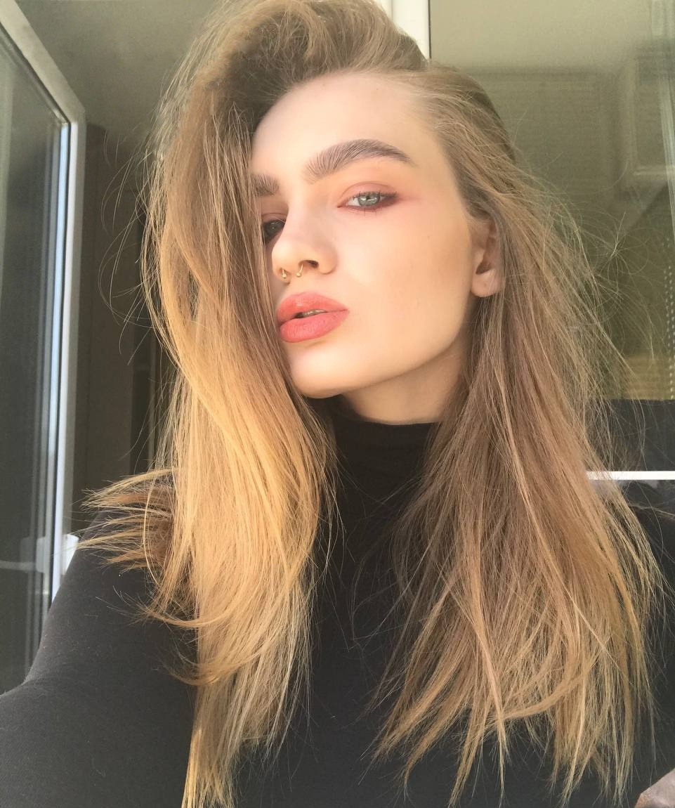 Лена привлекальеная девушка из Лысьвы цена от 3000 руб