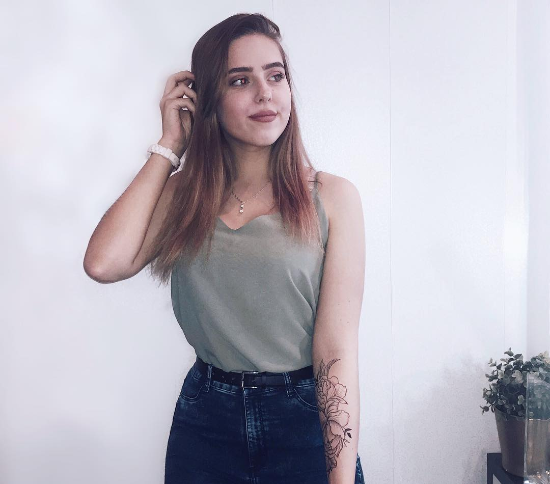 Катя привлекальеная девушка из Лысьвы цена от 3500 руб