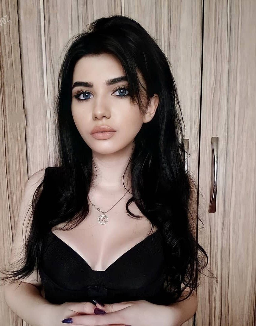 Светка привлекальеная девушка из Лысьвы цена от 3500 руб