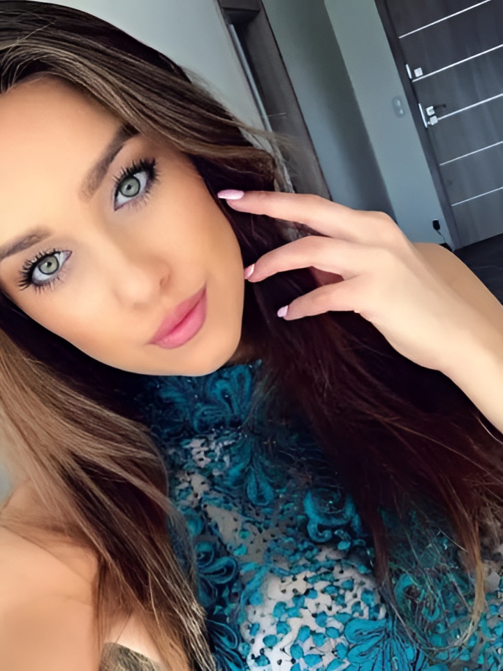 Индивидуалка Лолита, доступна для личного знакомства от 2000 руб