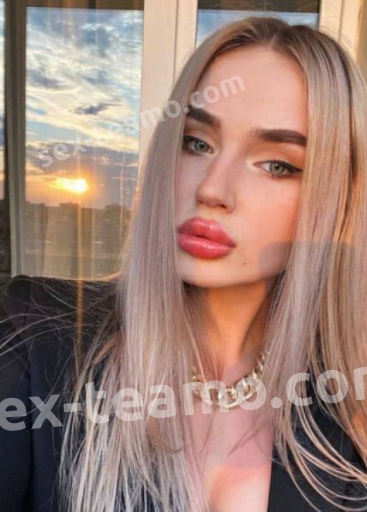 Эмилия привлекательная девушка из Лысьвы цена от 4000 руб