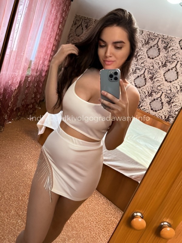 Ульяна привлекательная девушка из Лысьвы цена от 5000 руб