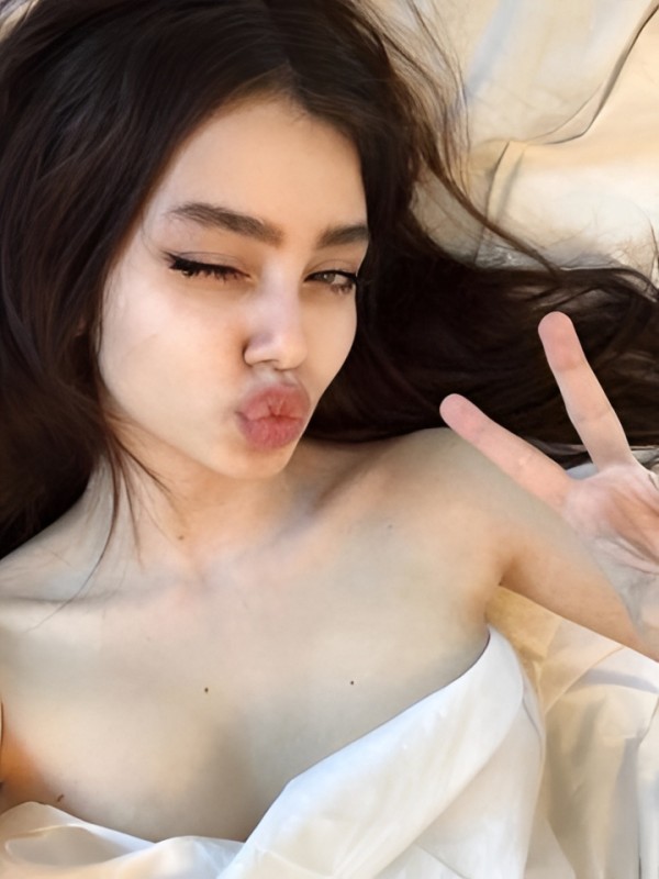 Ядвига привлекательная девушка из Лысьвы цена от 1500 руб