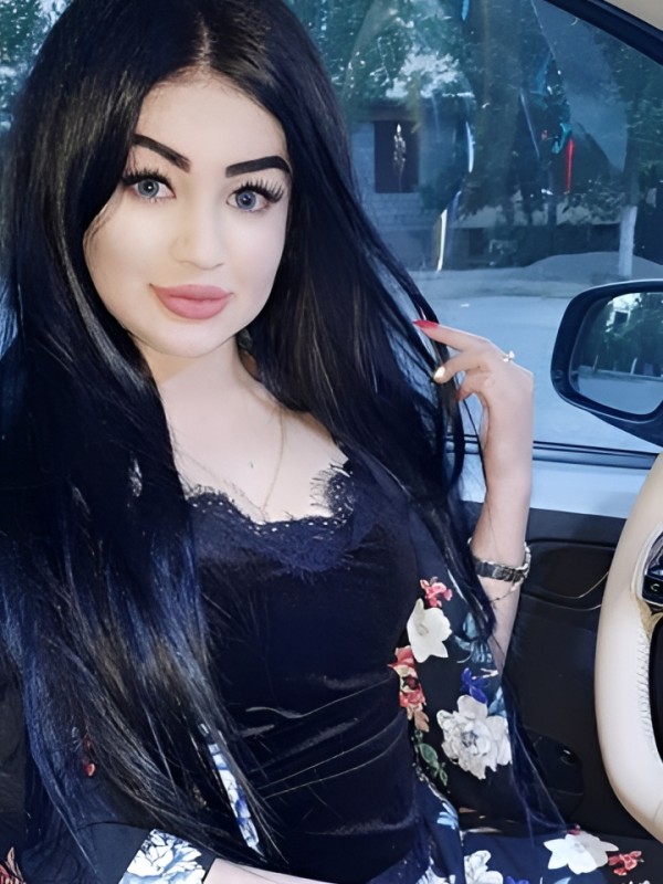 Юлия привлекательная девушка из Лысьвы цена от 2500 руб