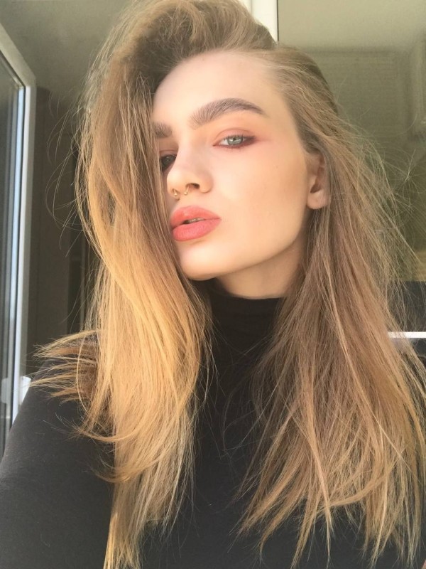 Лена привлекательная девушка из Лысьвы цена от 3000 руб